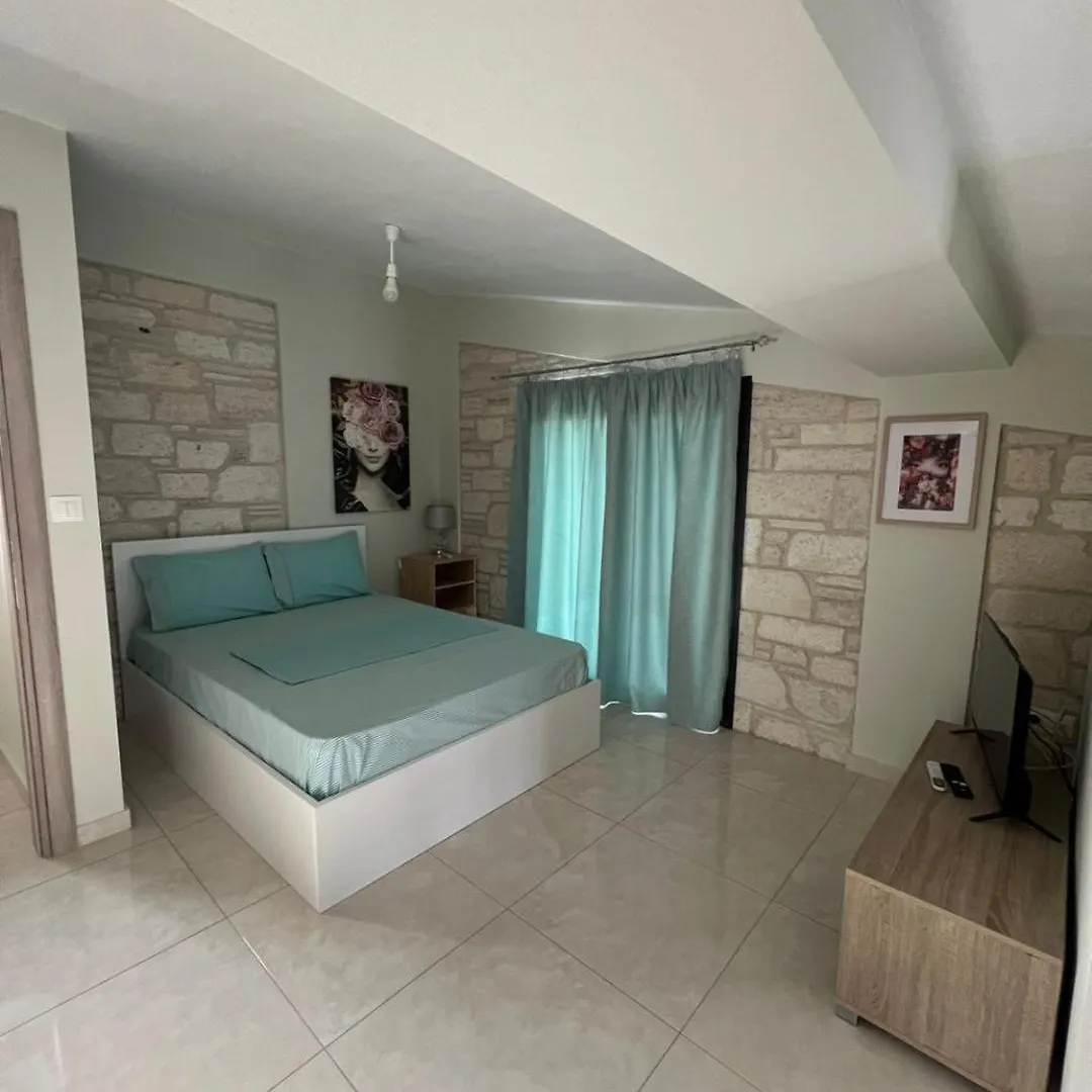 Elizabeth View Apartment Flogita