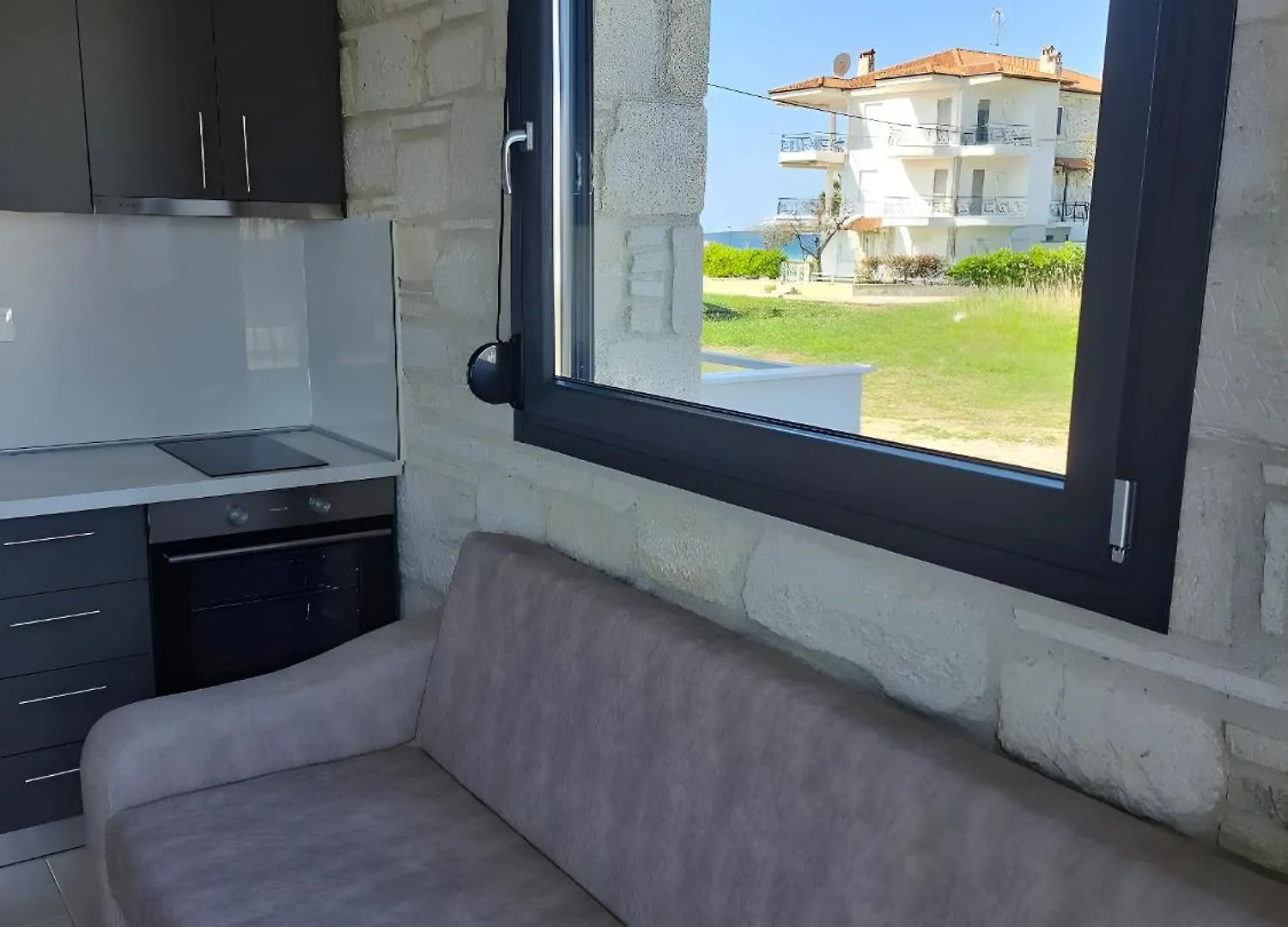 Elizabeth View Apartment Flogita